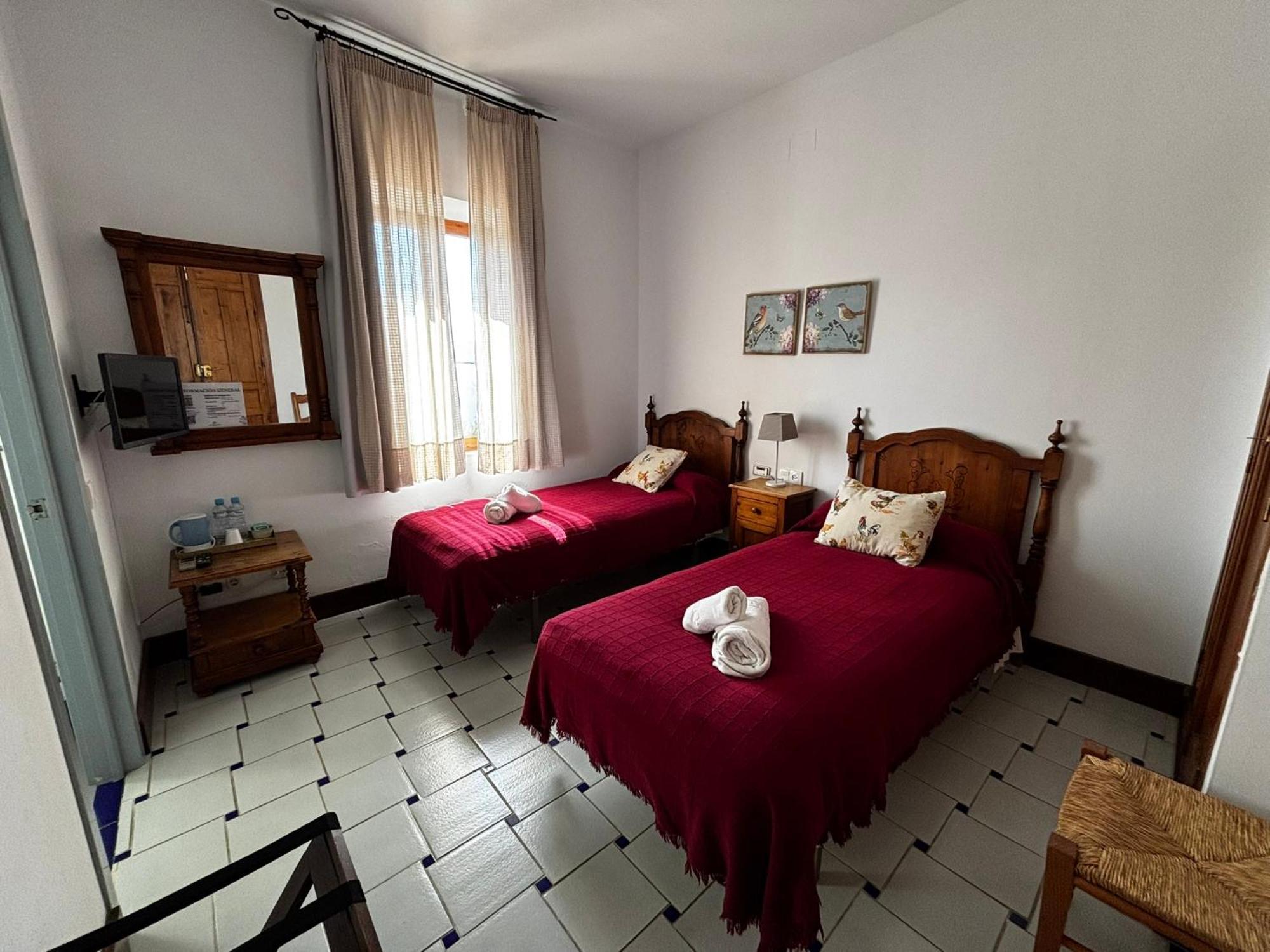 Hotel Entreolivos 엘페드로소 외부 사진